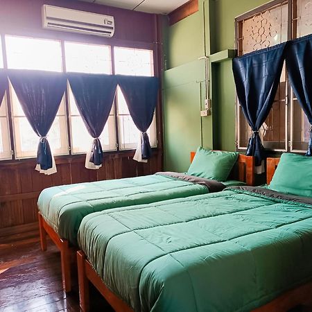 Pai Baan Homestay ปายบ้าน โฮมสเตย์ ถนนคนเดินปาย Esterno foto