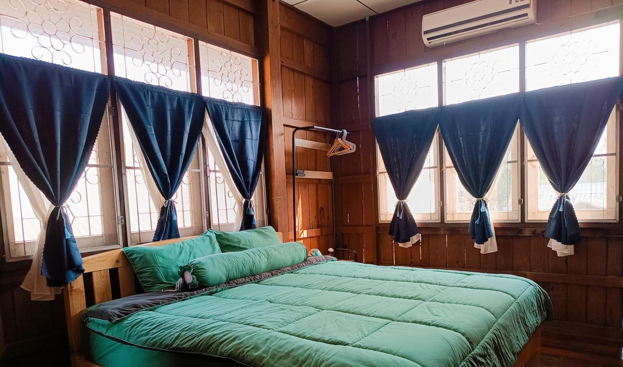 Pai Baan Homestay ปายบ้าน โฮมสเตย์ ถนนคนเดินปาย Esterno foto