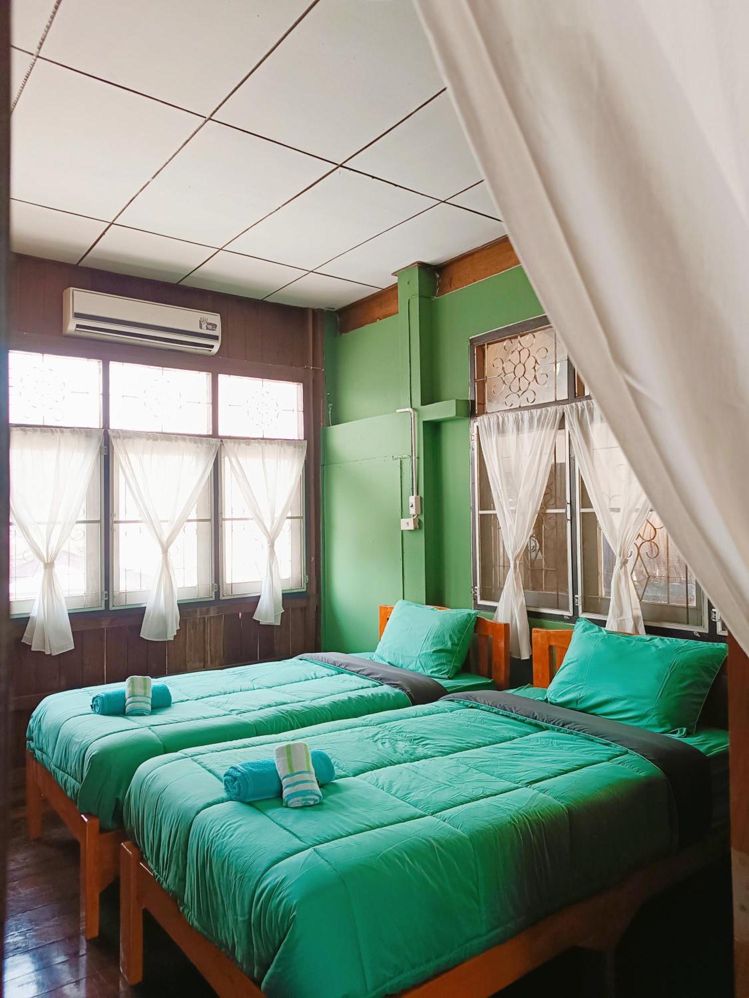 Pai Baan Homestay ปายบ้าน โฮมสเตย์ ถนนคนเดินปาย Esterno foto