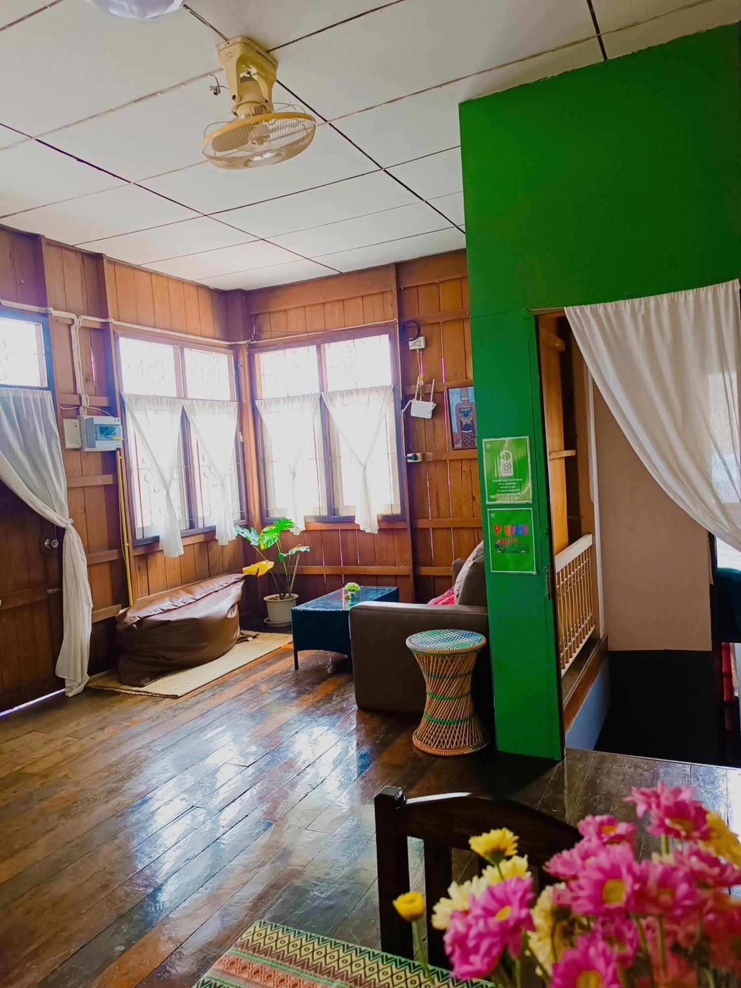 Pai Baan Homestay ปายบ้าน โฮมสเตย์ ถนนคนเดินปาย Esterno foto