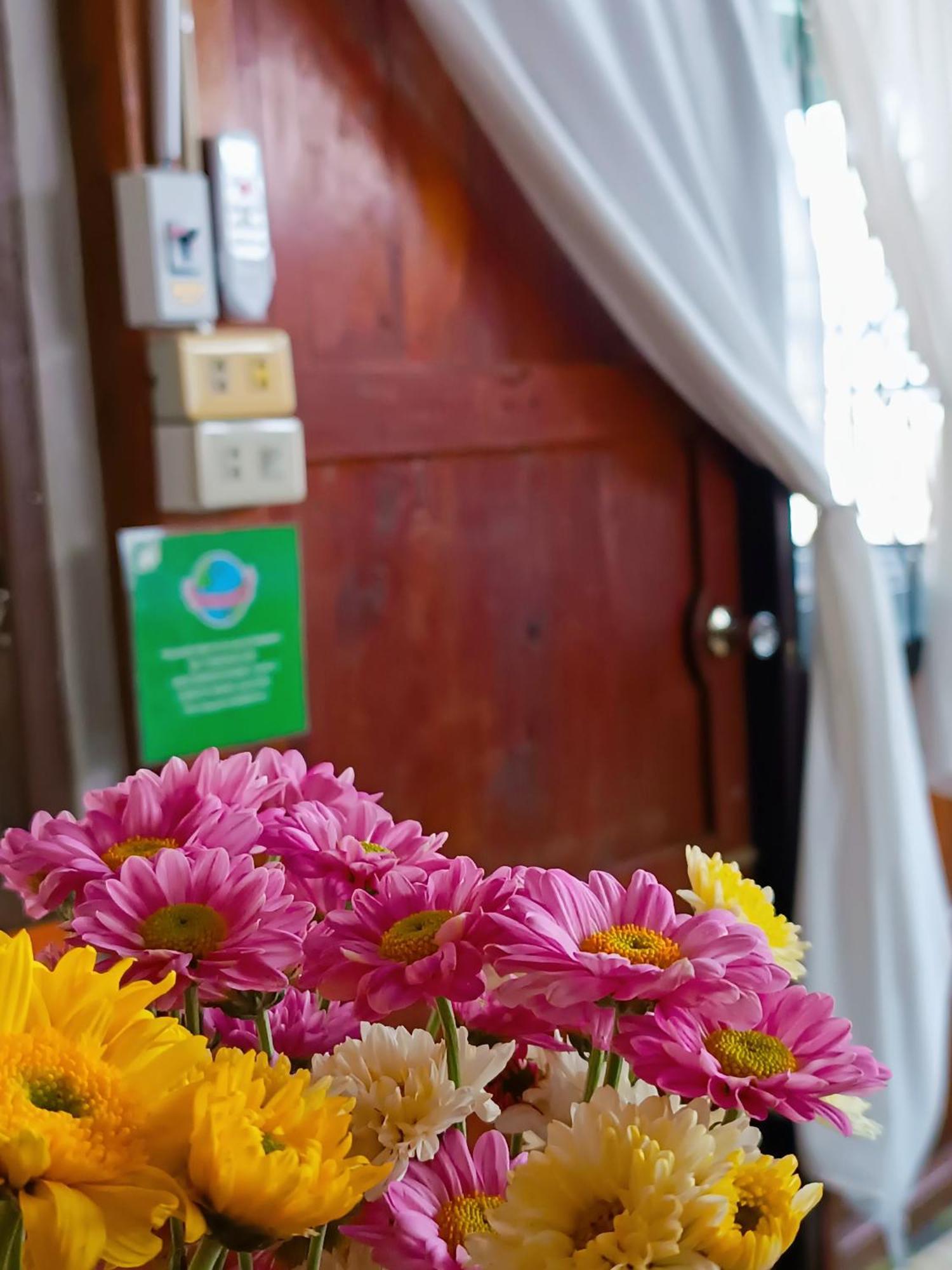 Pai Baan Homestay ปายบ้าน โฮมสเตย์ ถนนคนเดินปาย Esterno foto